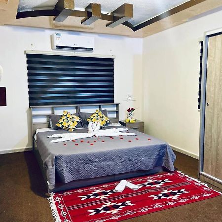 Hostel Petra B12 Wadi Musa Zewnętrze zdjęcie